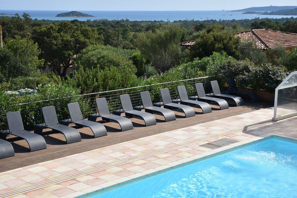 Résidence Chiar' Di Luna 4 estrellas en Porto-Vecchio