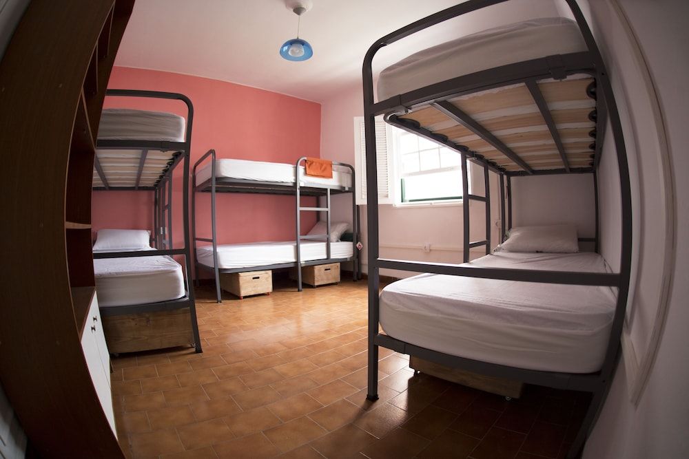 Patio Hostel - Adults Only 3