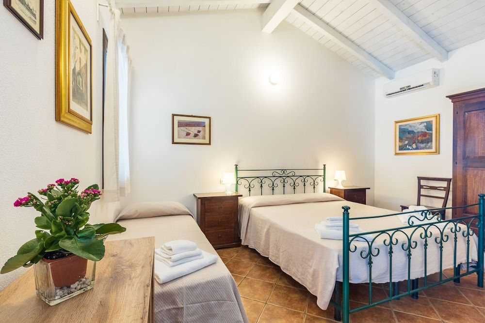 Albergo Residenziale Menhirs 3