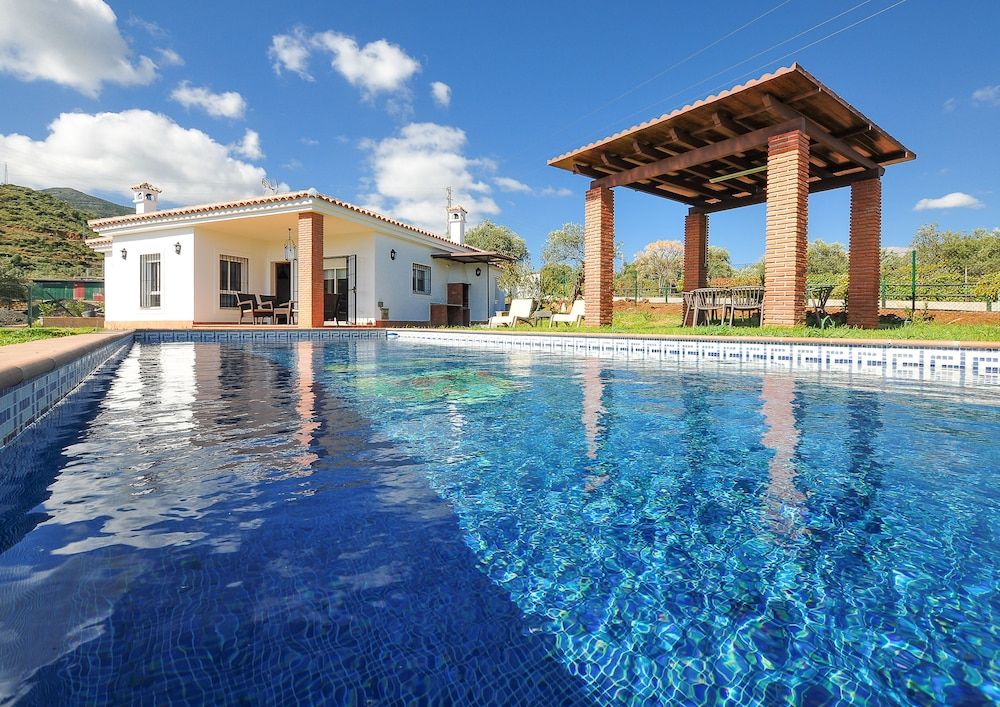 Paredones I Villa Rural Caminito del Rey 1