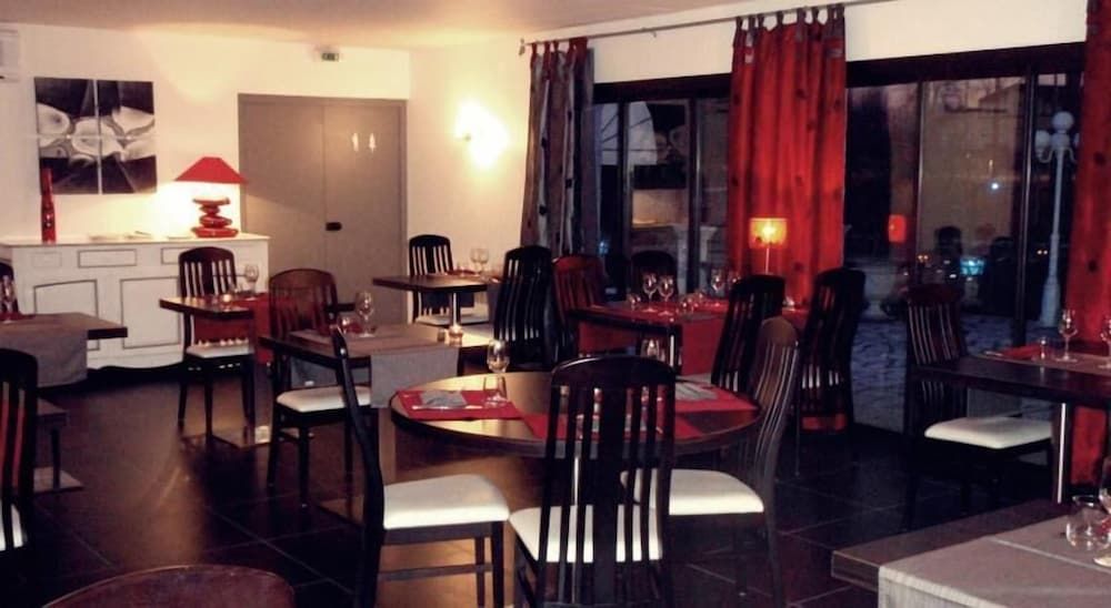 LOGIS Le Capricorne 3