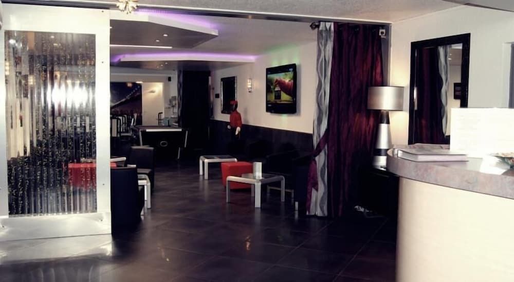 LOGIS Le Capricorne 2