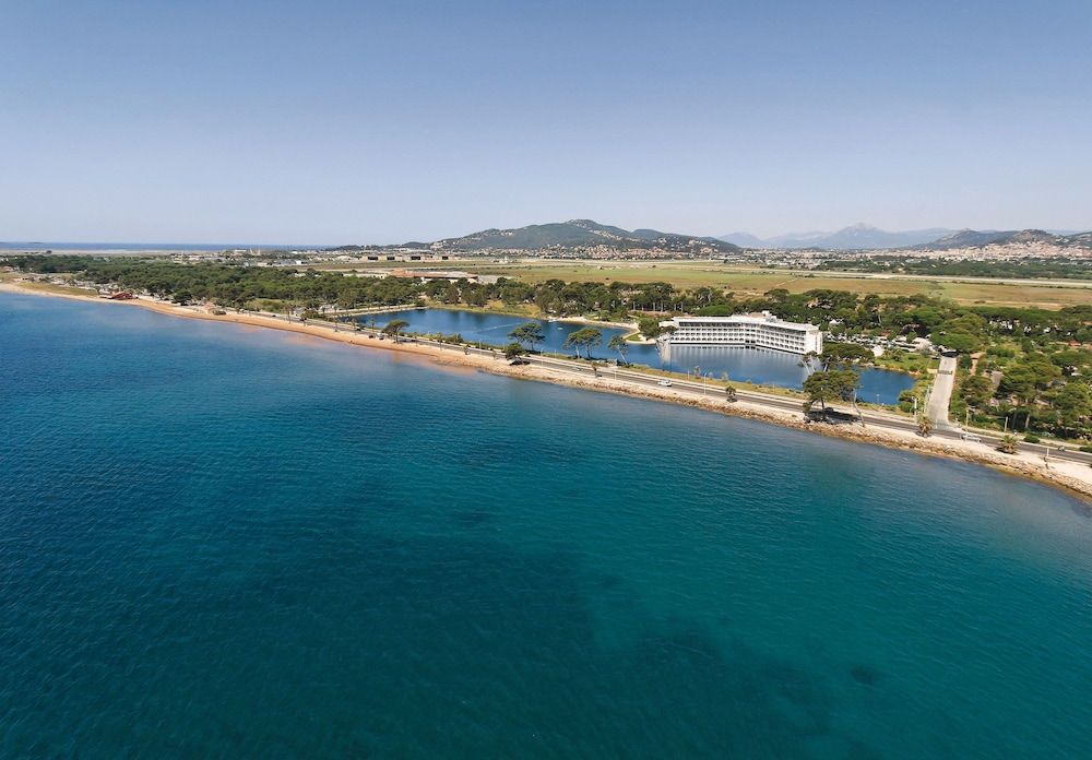 Club Vacances Bleues Plein Sud 3 estrelas em Hyères