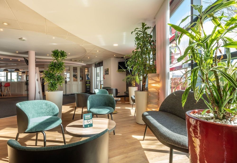 B&B HOTEL Calais Terminal Cité de l'Europe 3 étoiles 3