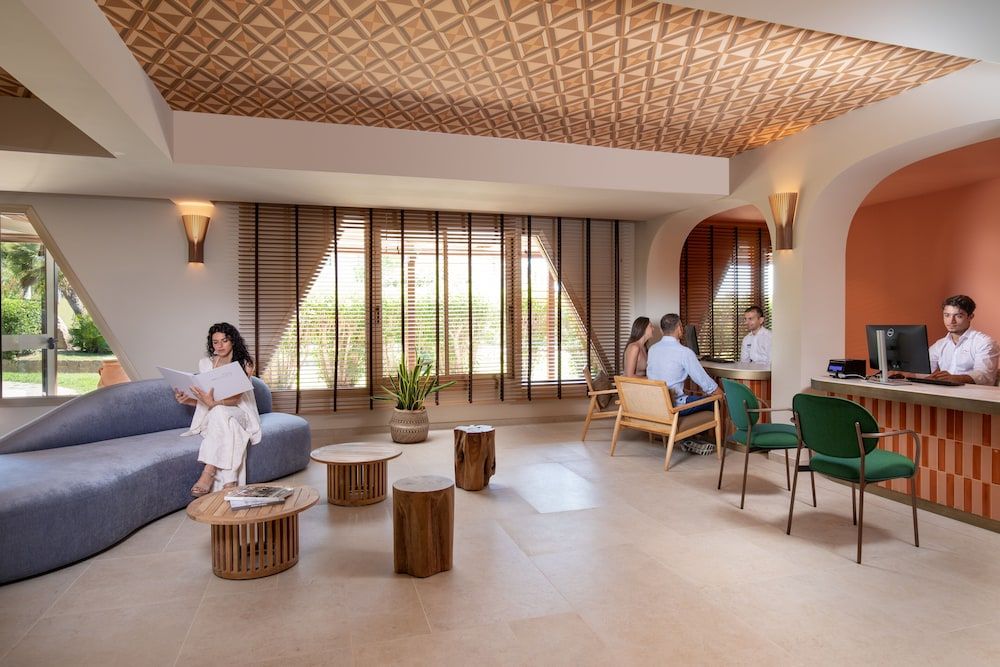 VOI Tanka Selected 3