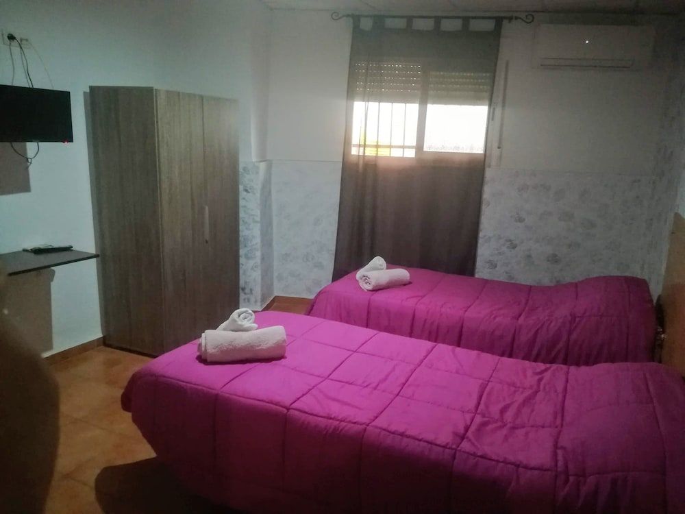 Cafe Hostal Casa Manolo 3