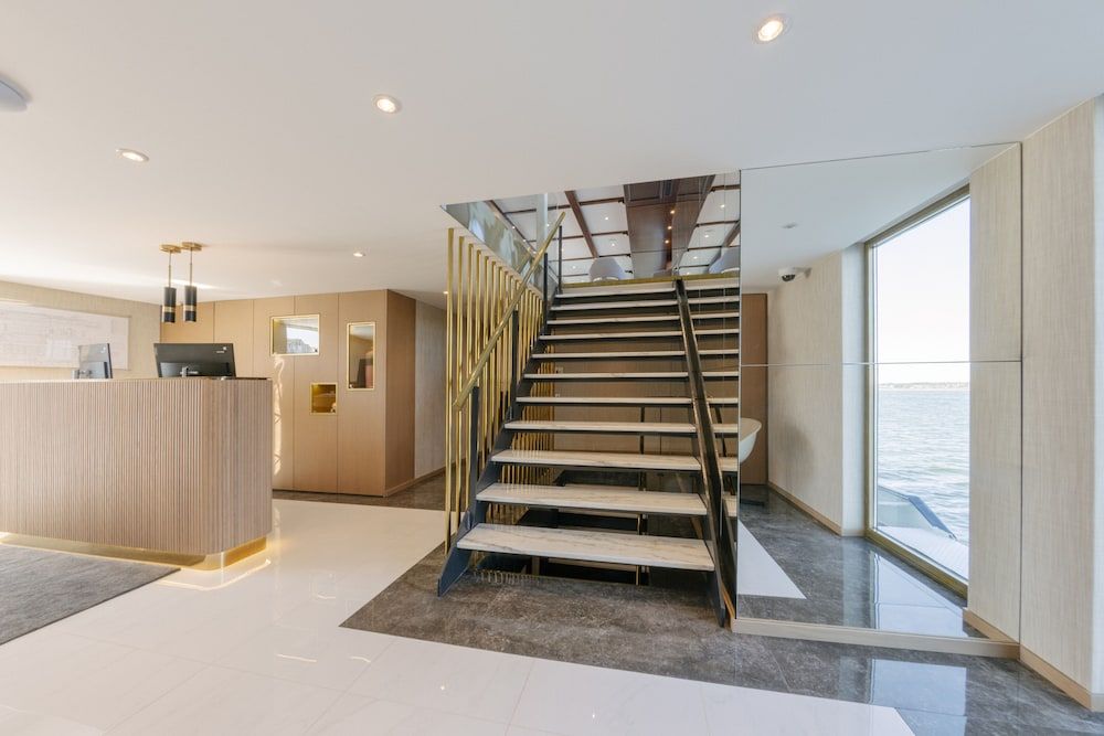 Costa do Sal Hotel Boat Lounge 2