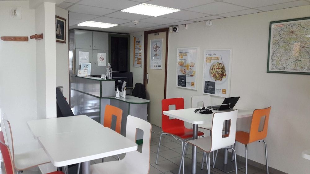 Premiere Classe Reims East - Taissy 2