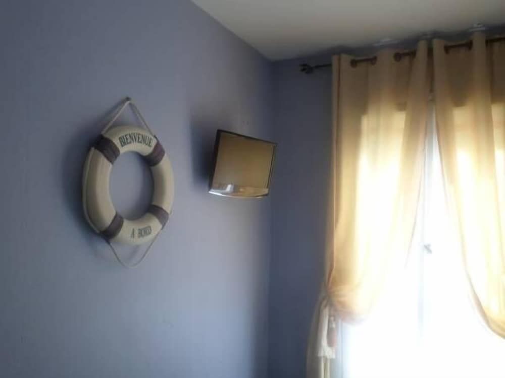 Hôtel Marie-Louise 3