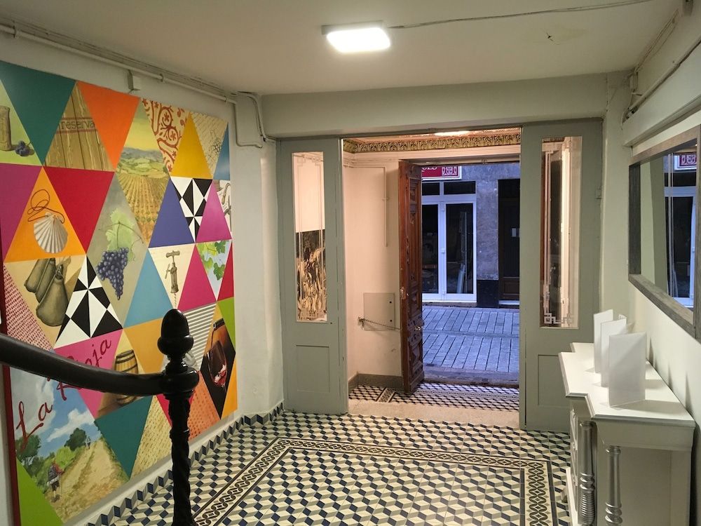 Pensión La Bilbaina - Albergue Logroño 2