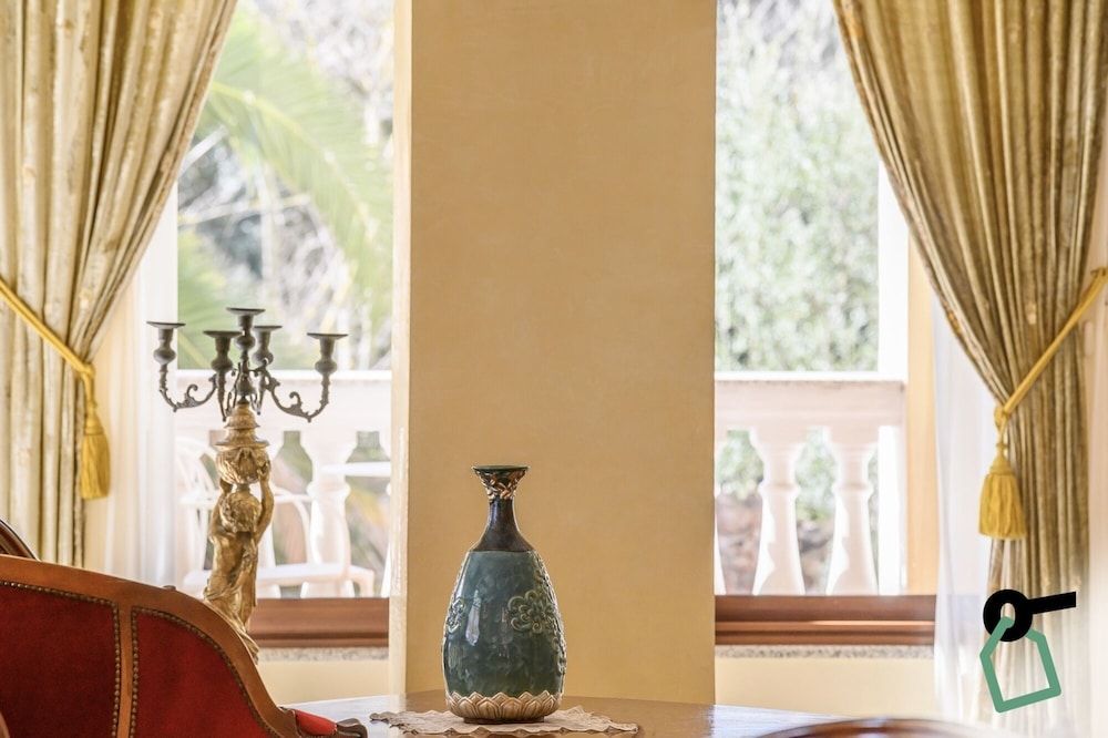 HOTIDAY Room Collection - Olbia Porto 2