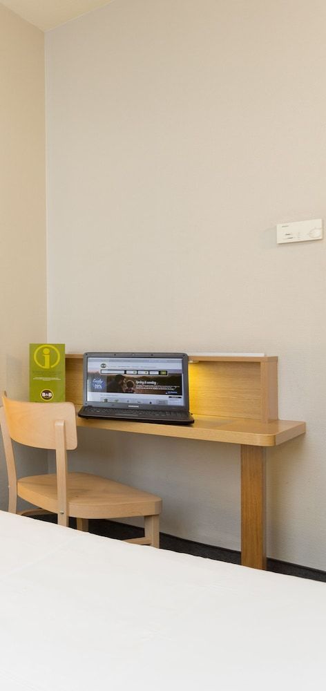 B&B HOTEL Montpellier (2) 2 estrelas em Saint-Jean-de-Védas