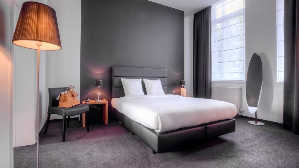 Saint James 3 étoiles à Mons