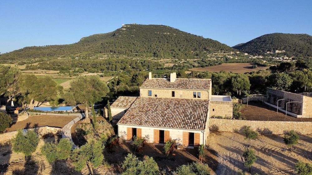 Treurer Olive Grove & Grand House - Adults Only 1
