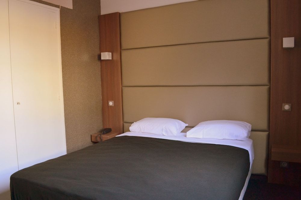 Hotel Schtak 3