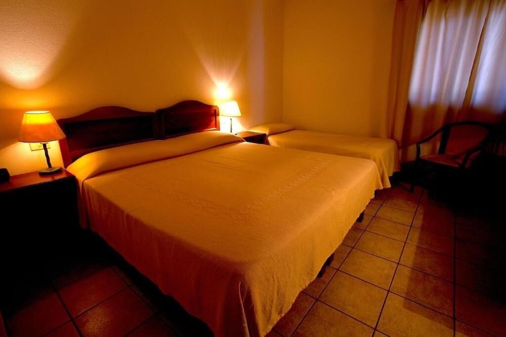 hotel moderno 2
