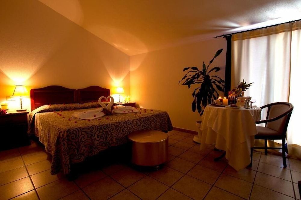 hotel moderno 3
