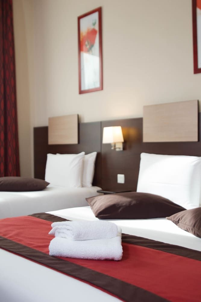 Hotel De Champagne 3