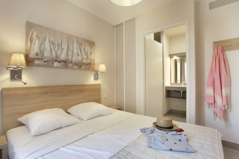 Résidence Prestige Odalys Les Canissons 3