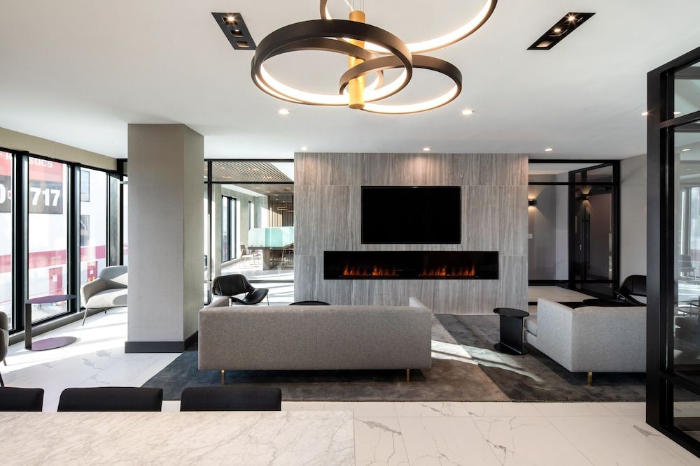 Global Luxury Suites at The Arches 3
