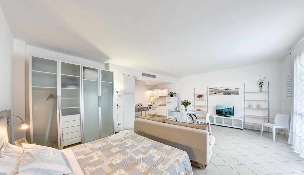 Residence Venice Aparthotel 3