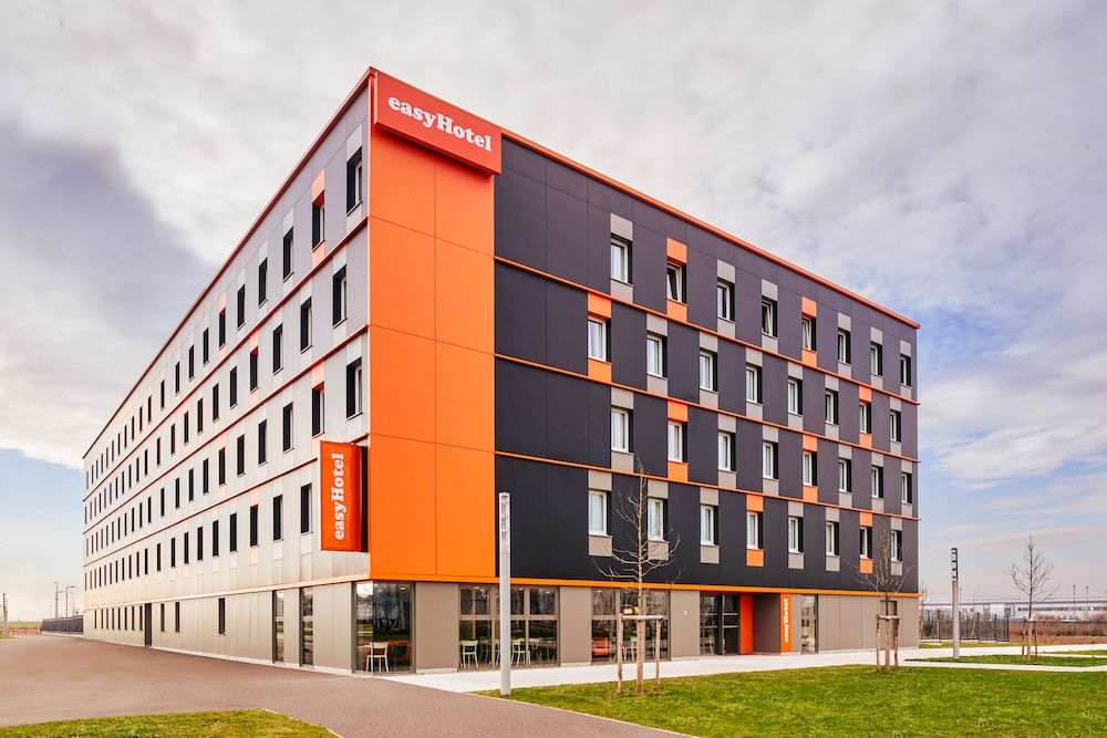 easyHotel Paris Charles de Gaulle 1