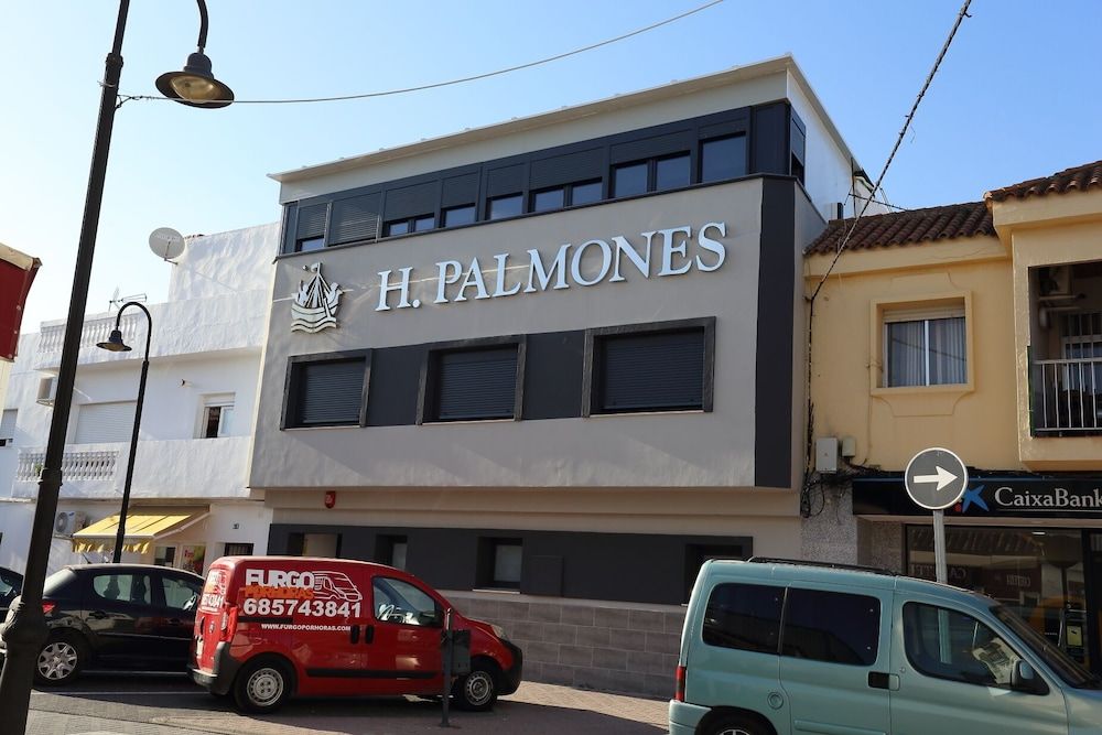 Hostal Palmones 1