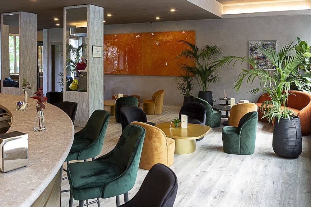 HOTEL EMBASSY PERO 2