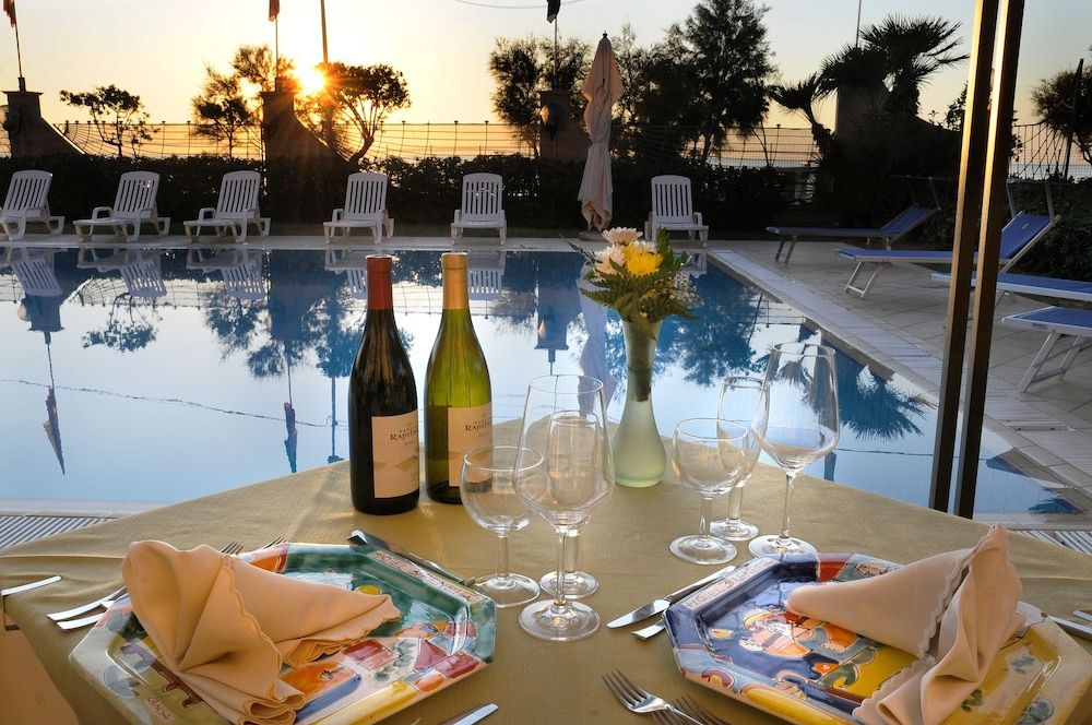 Hotel Sirenetta 4 estrelas em Isola delle Femmine