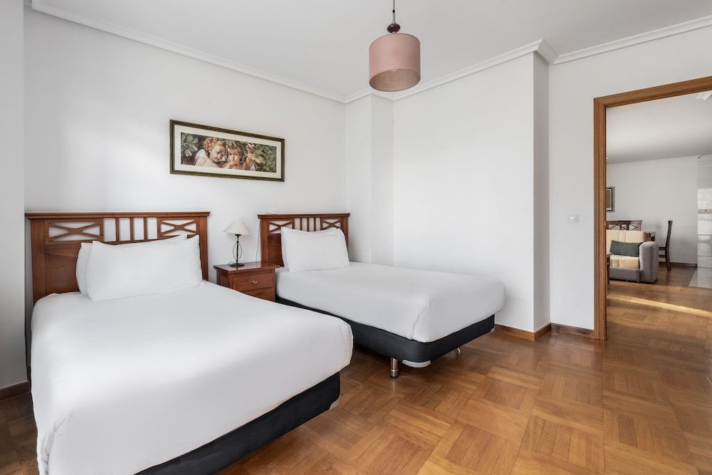 Apartamentos El Cid 3 estrellas en Burgos