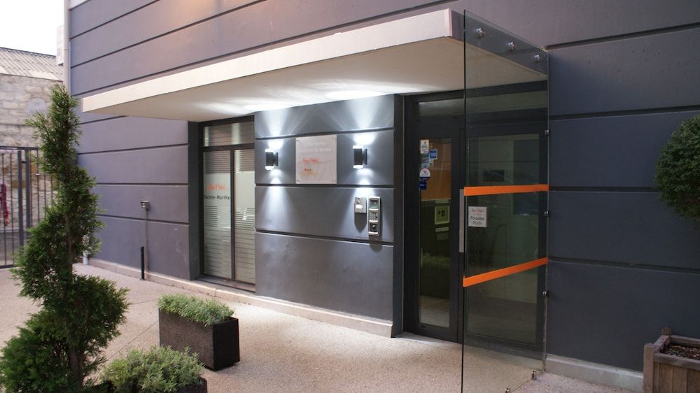 Apart'Hotel Sainte-Marthe 2