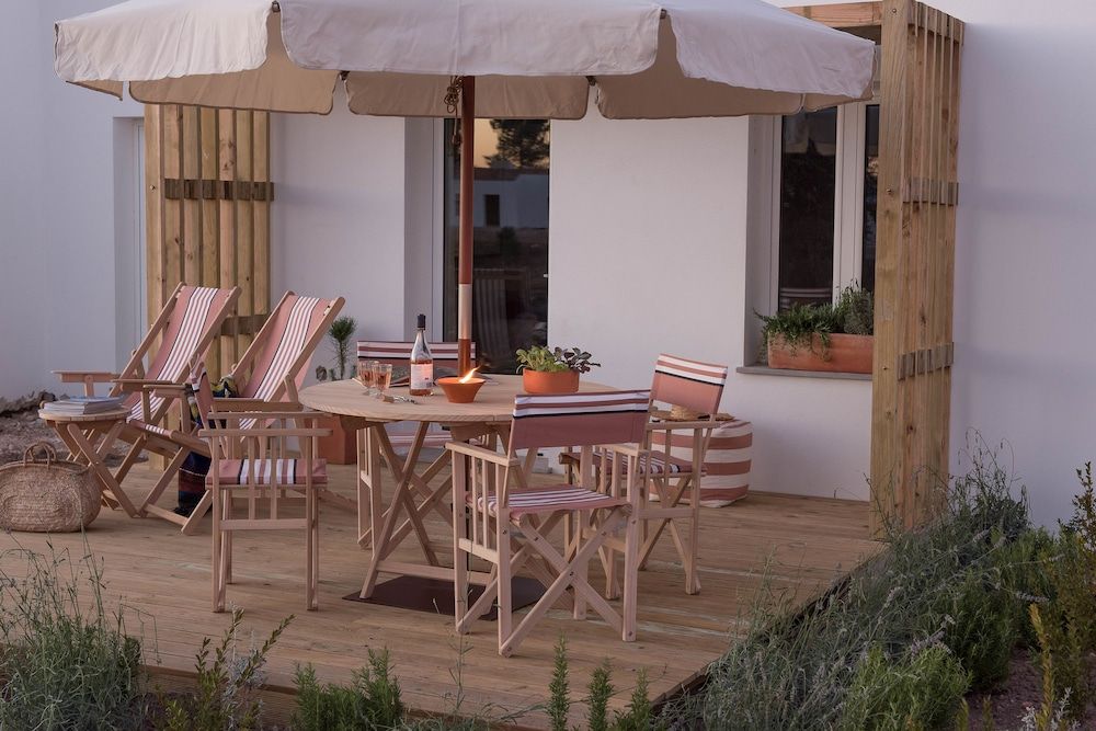 Craveiral Farmhouse by Belong 4 estrelas em São Teotónio