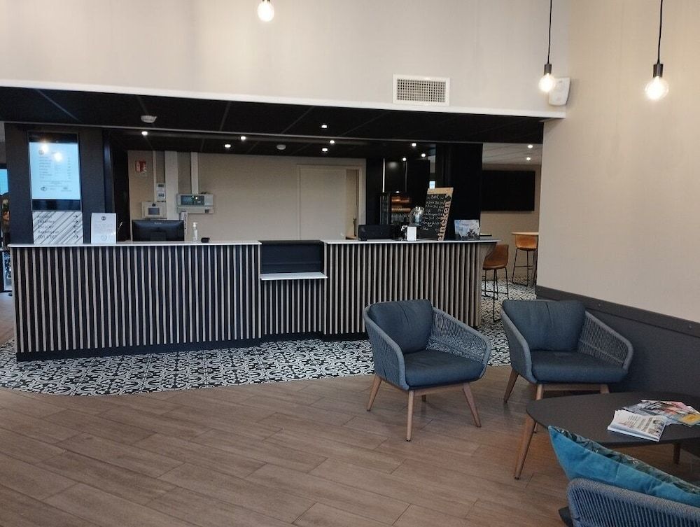 B&B HOTEL La Rochelle Centre les Minimes 3