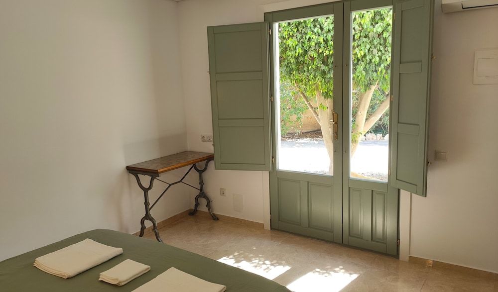 Hostal Alma 1