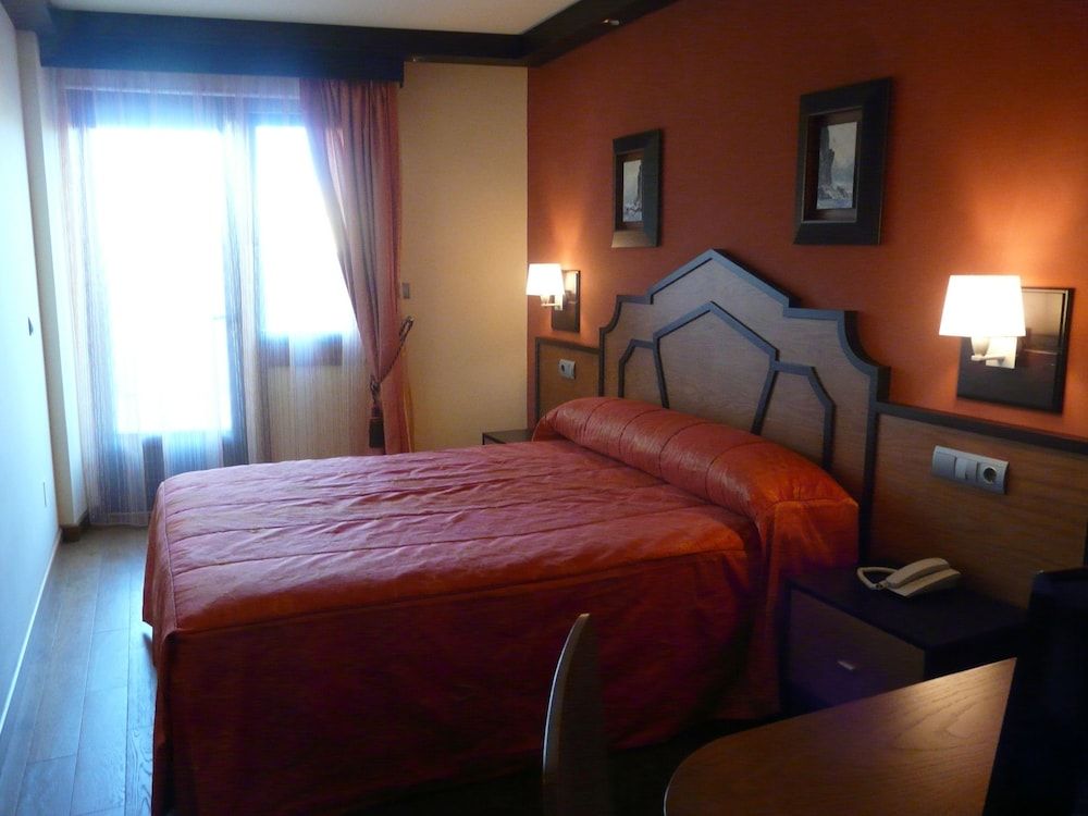 Hotel Tío Manolo de Noia 3