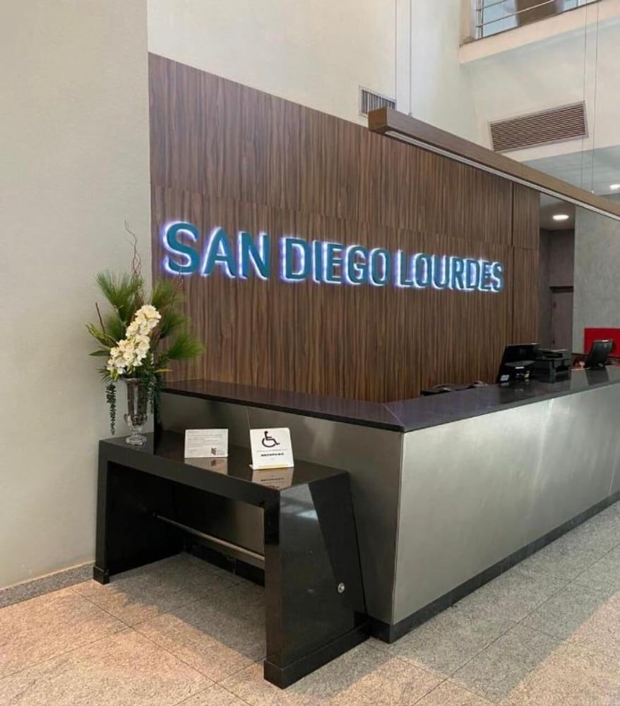 San Diego Suites Lourdes 2
