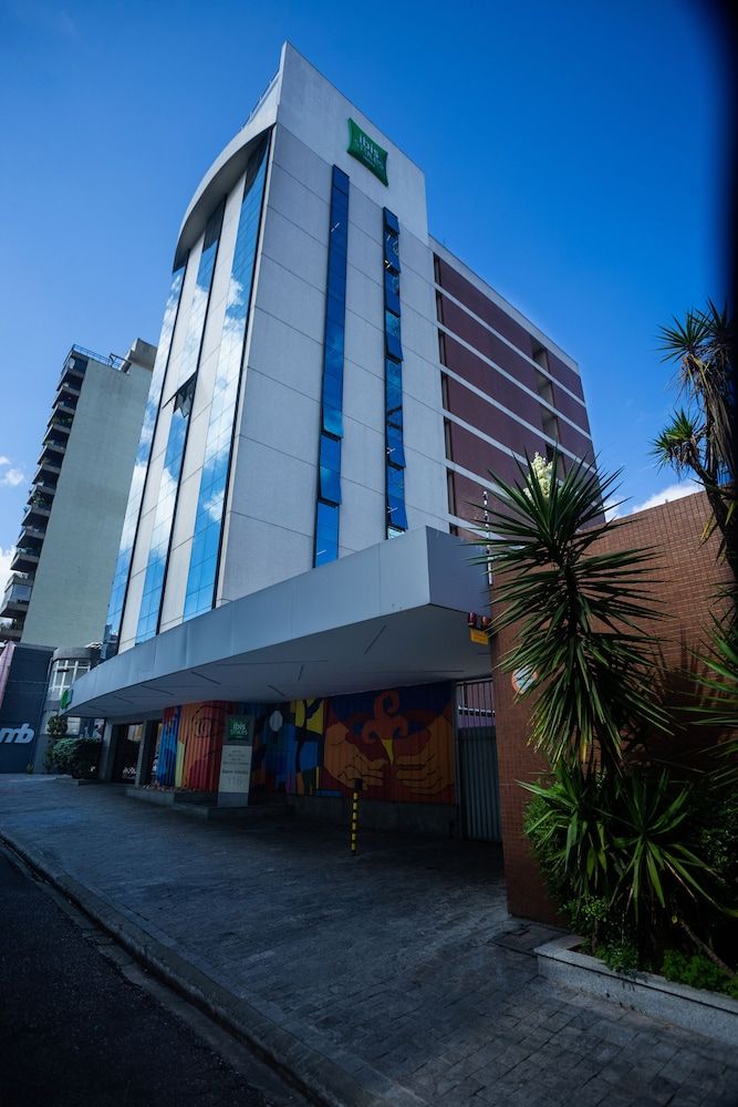 ibis Styles Belém Batista Campos 3 estrelas em Belém