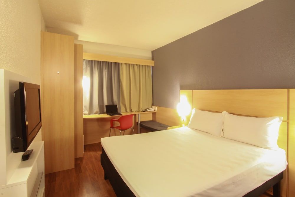 ibis Joinville 3