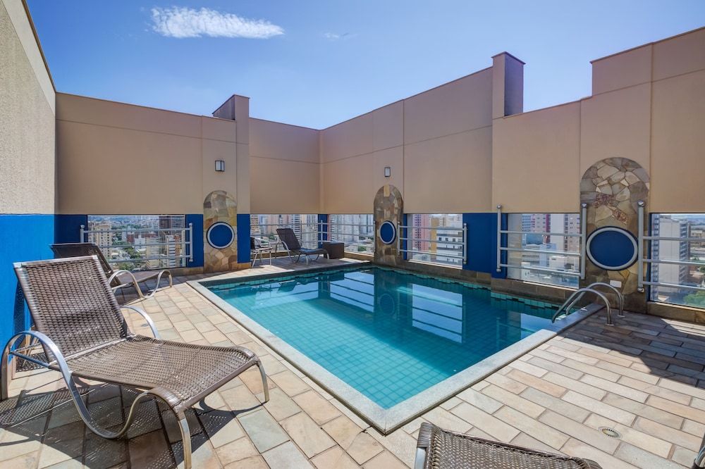 SLAVIERO Londrina 4 estrelas em Londrina