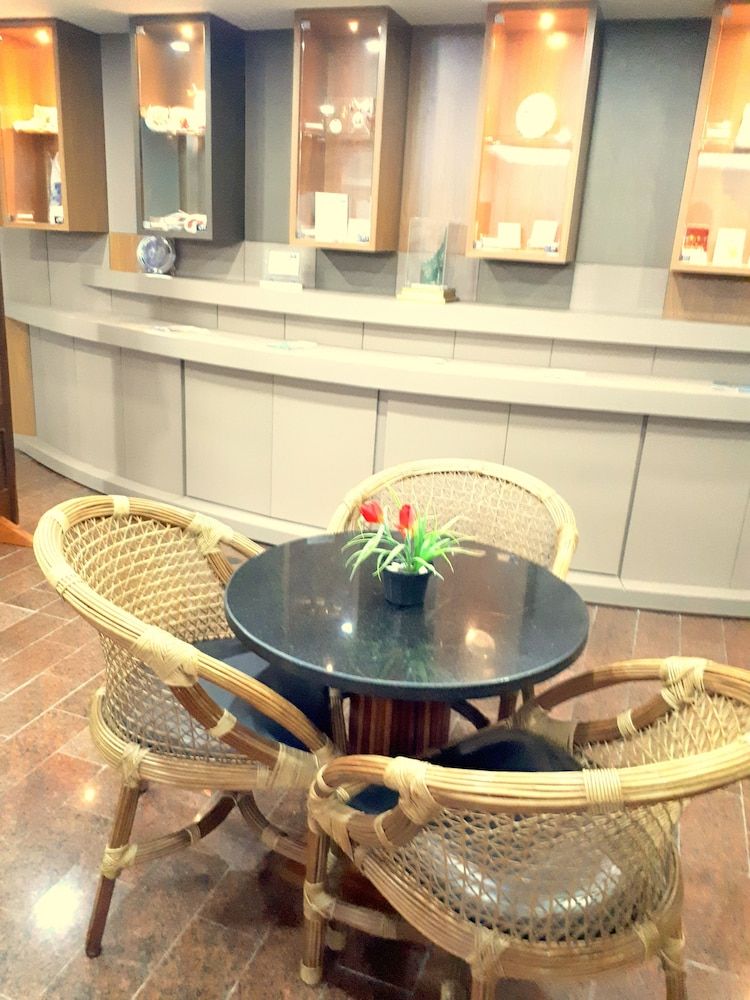 Crillon Palace Hotel 2