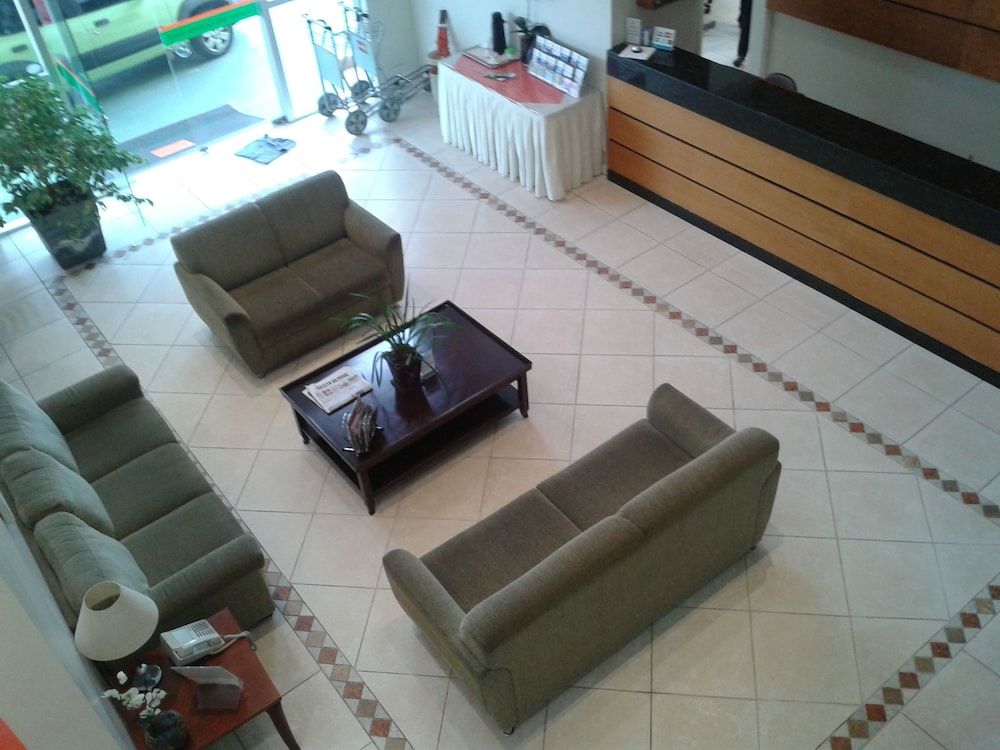 Harbor Self Graciosa Hotel 2