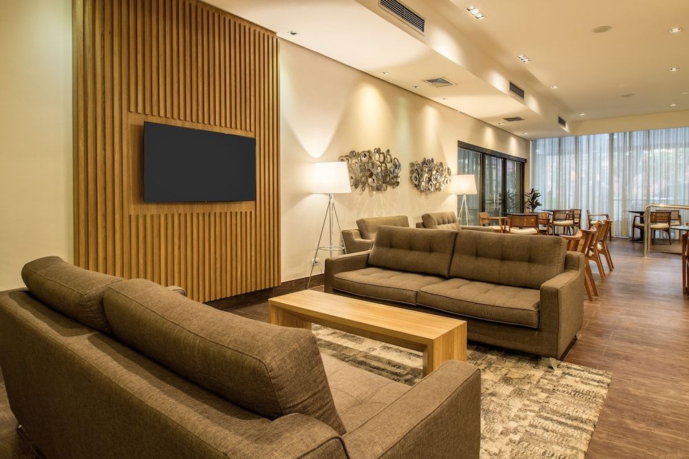 Hotel Deville Business Maringá 2