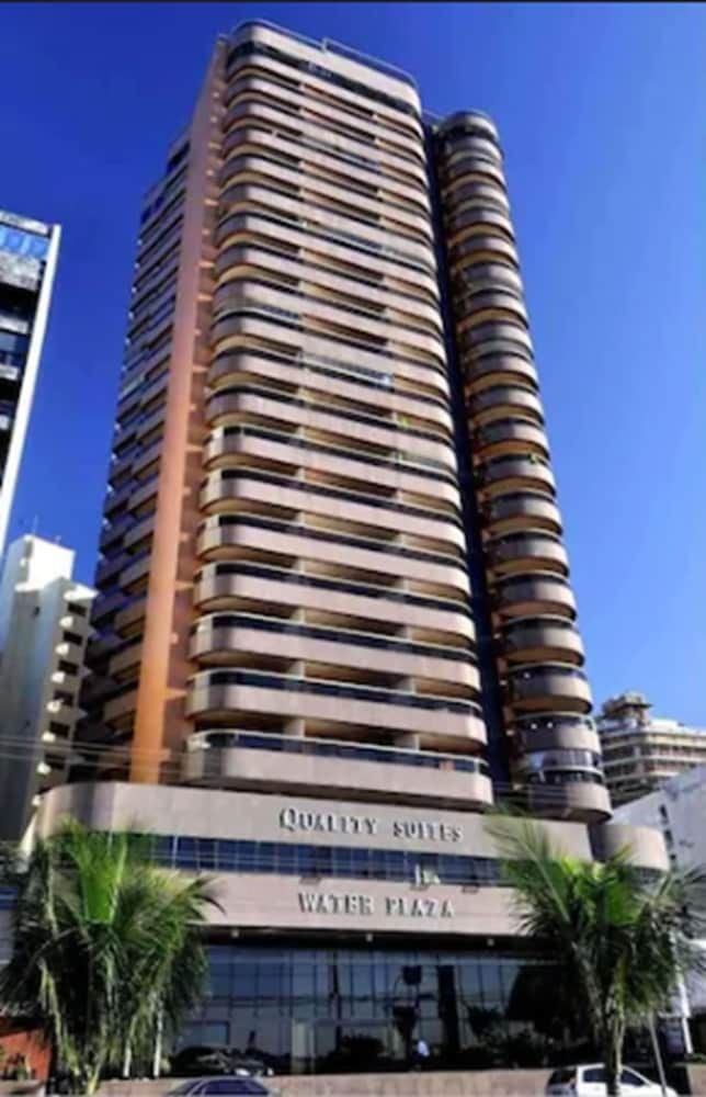 Quality Suites Vila Velha 4 estrelas em Vila Velha