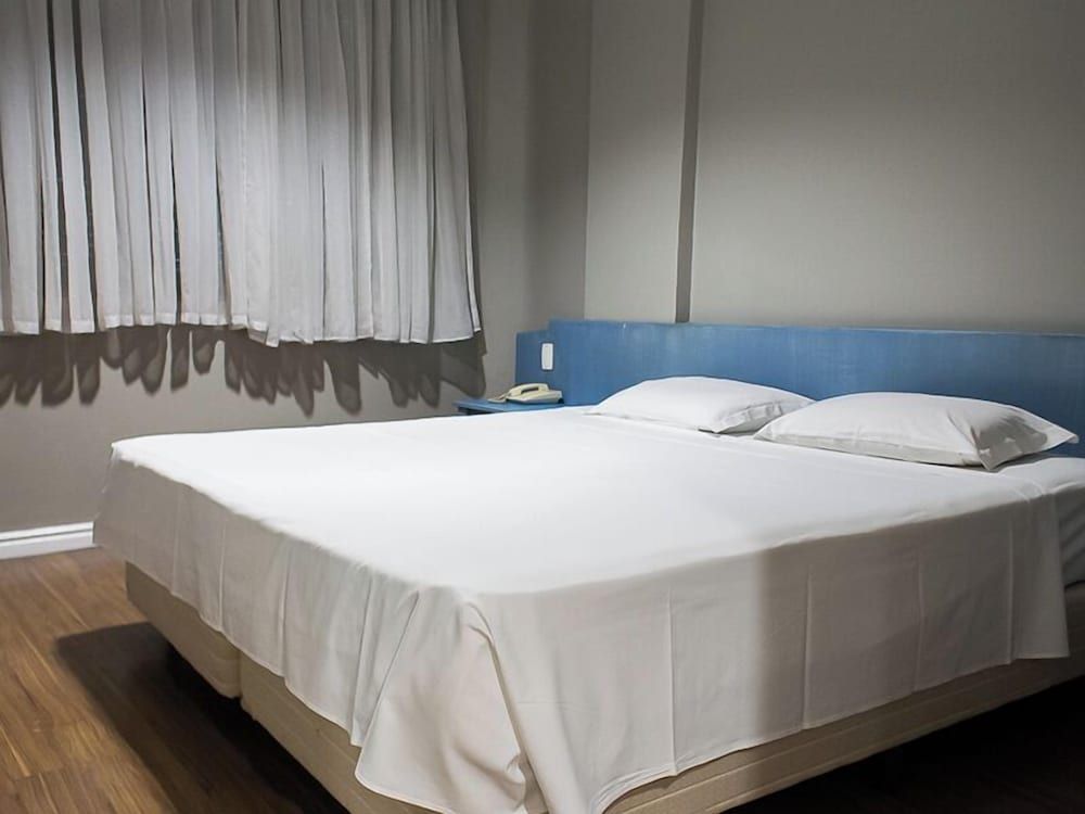 Master Express Alberto Bins 3 stelle a Porto Alegre