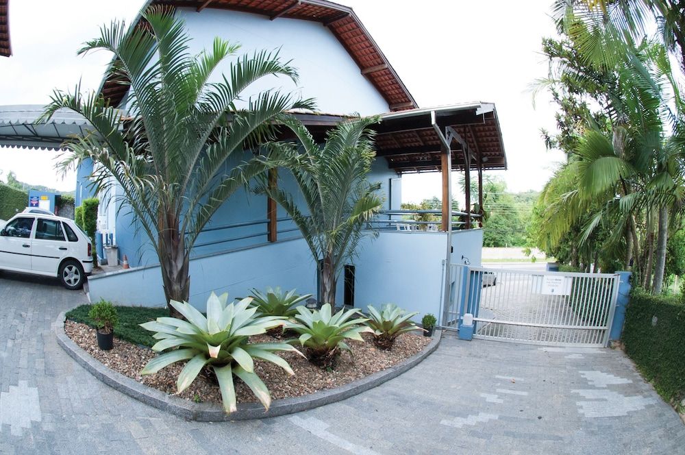 Hotel Klöppel 3 étoiles à Blumenau