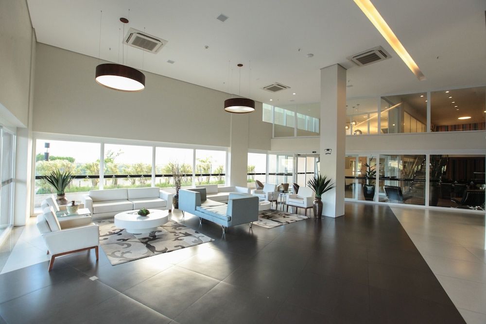 Delmond Hotel 3