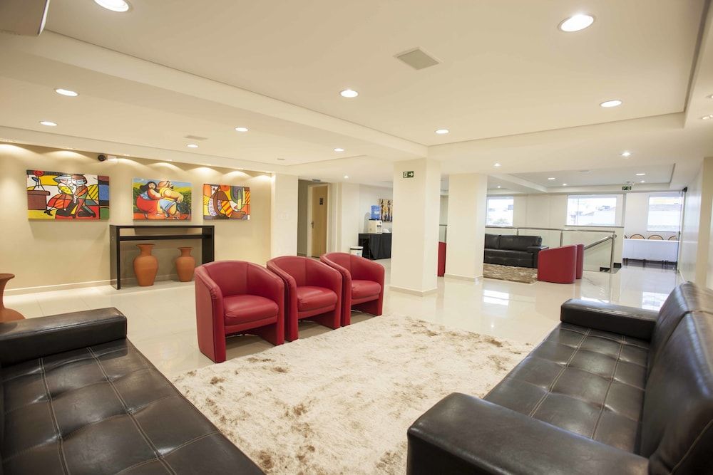 Estoril Hotel Marília 2