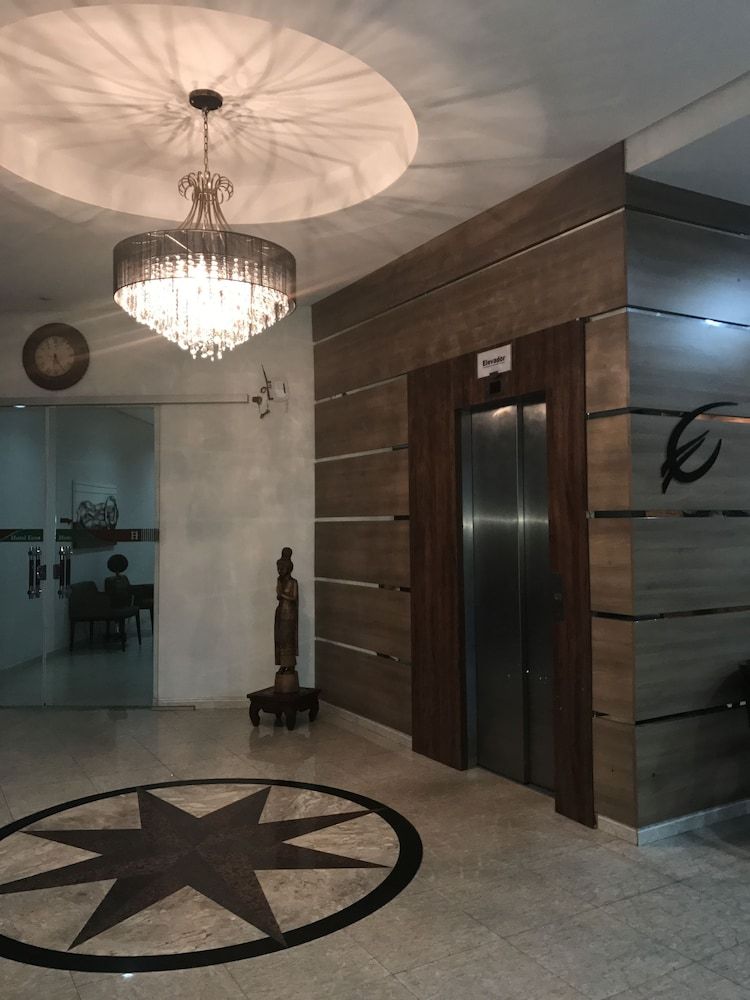 Larison Hotéis ECONOMY 2