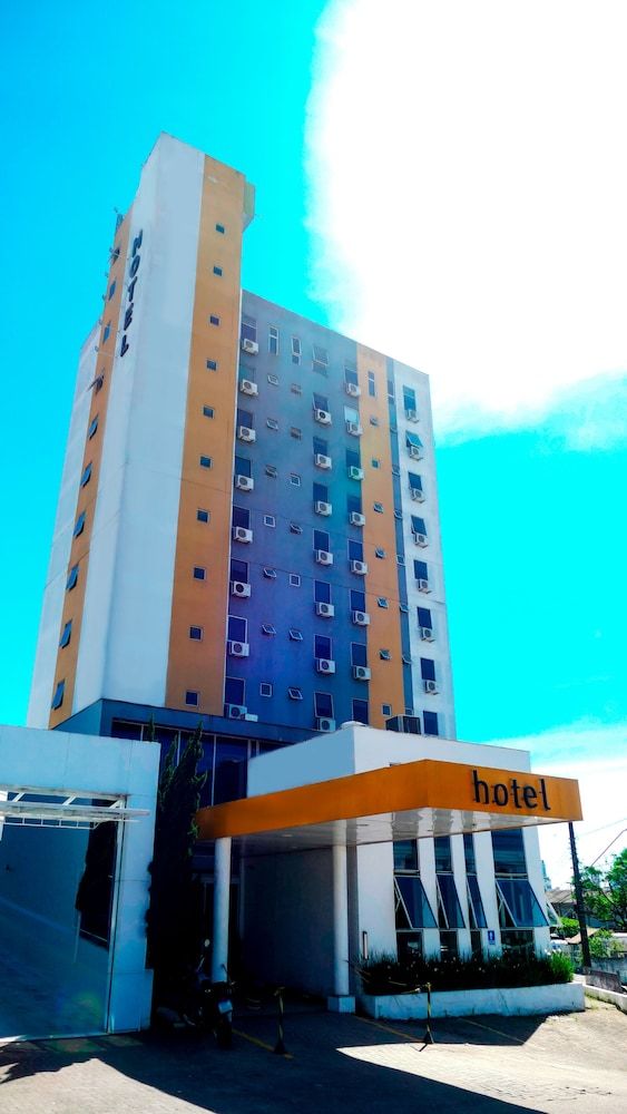 Camboriú Express 3 estrelas em Balneário Camboriú