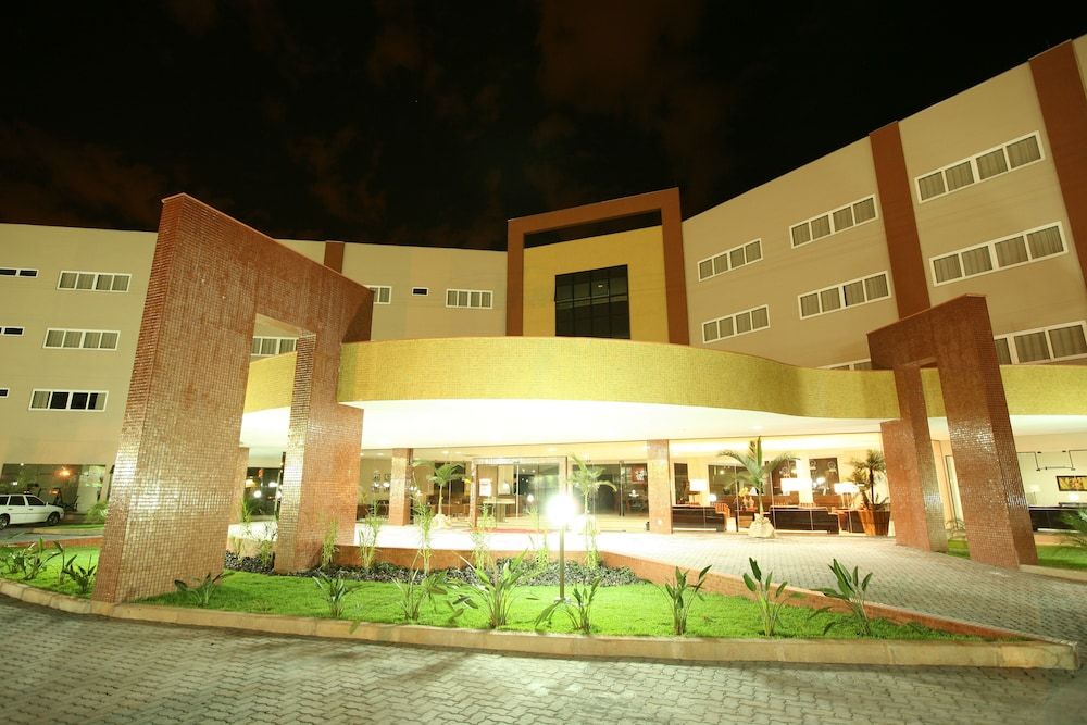 HITS PANTANAL HOTEL AEROPORTO 3 estrelas em Várzea Grande